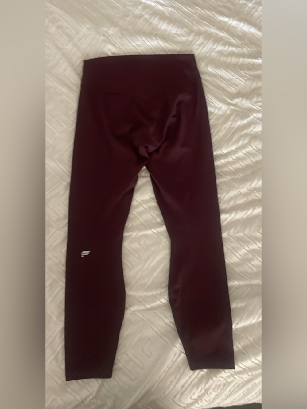 Women’s Medium Fabletics leggings plum colored
